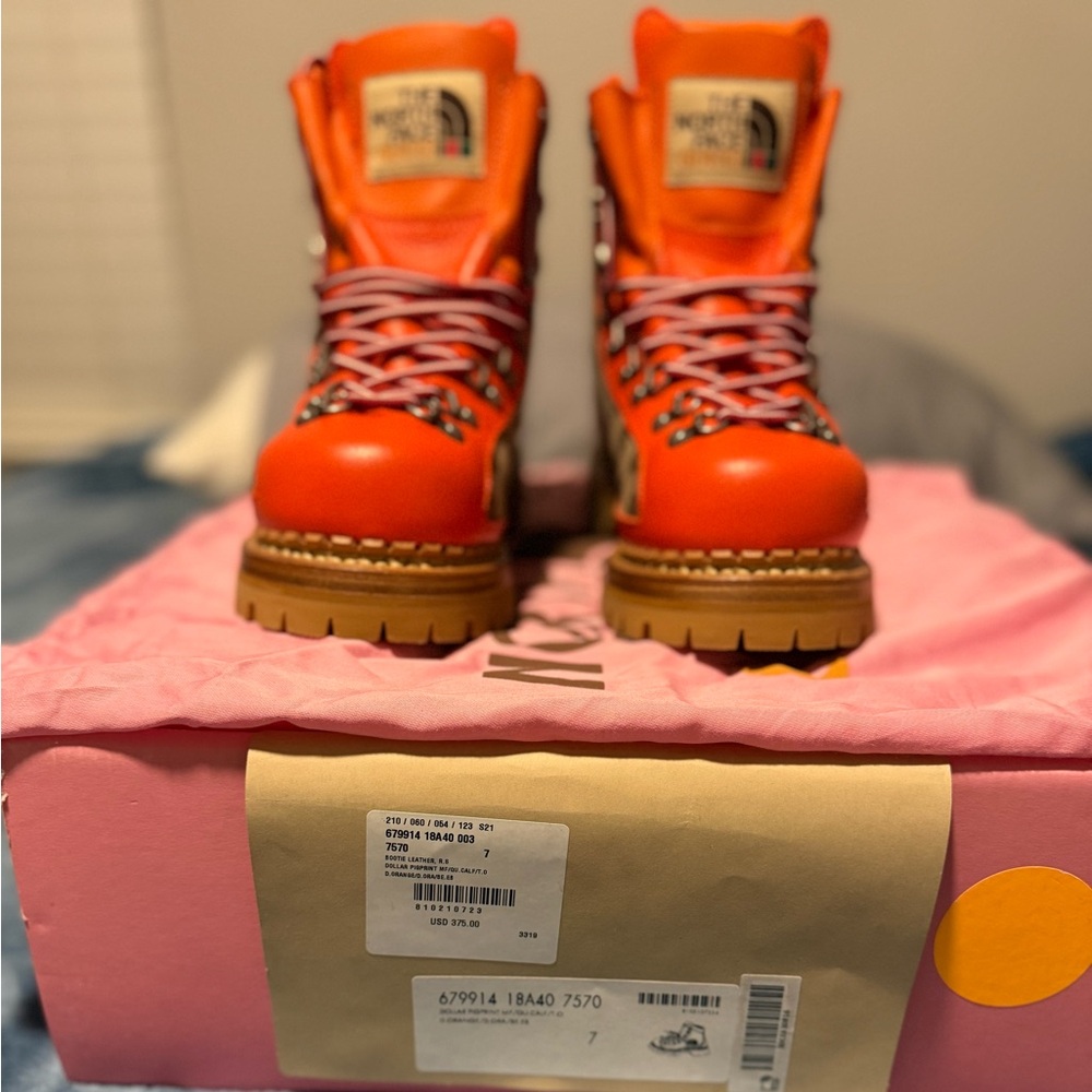 Gucci x The North Face Hiking Boots - Picture 2 of 5